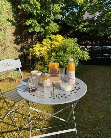 Appartement Cosy avec jardinA deux pas de la Mer Deauville Extérieur photo