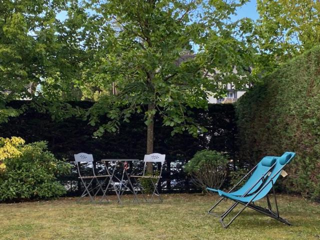Appartement Cosy avec jardinA deux pas de la Mer Deauville Extérieur photo